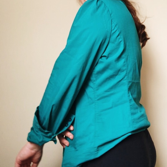 Vintage Teal Blouse - Picture 7 of 11